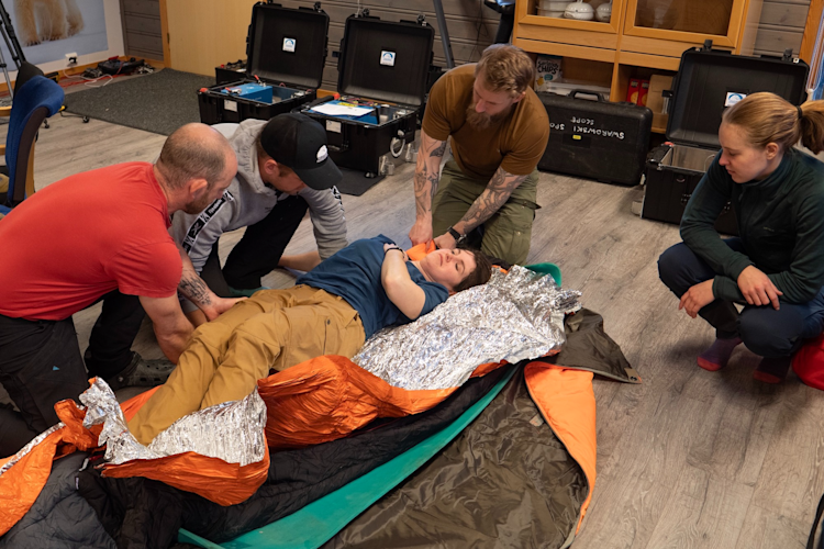 Researchers get trained in field safety and first aid in Svalbard, Norway