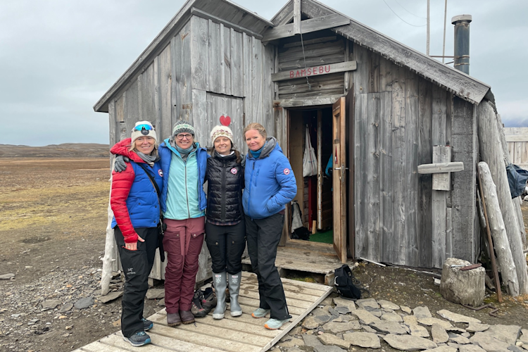 Hilde Fålun Strøm and PBI Team at Bamsebu Cabin in Svalbard